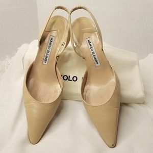 Manolo Blahnik Pumps